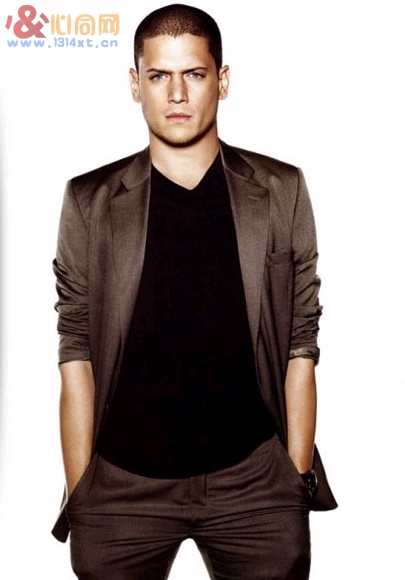 ͬ־ż˧ ϡGQչʾArmaniװ