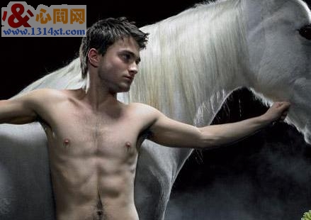 哈里波特扮演者丹尼尔捐助同性恋者项目 哈里波特扮演者丹尼尔捐助同性恋者项目