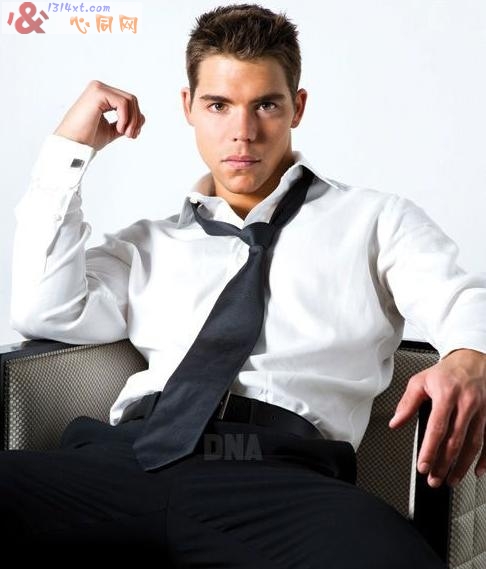 DNA09ԸCHRIS ROCKWAY