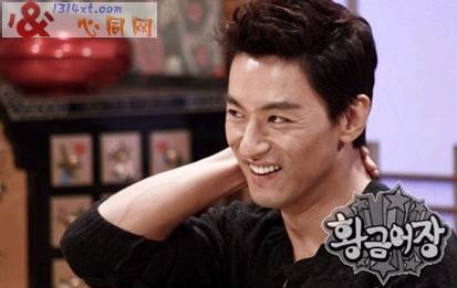 朱镇模曝《霜花店》同性恋床戏拍摄 大喊不是gay 朱镇模曝《霜花店》同性恋床戏拍摄 大喊不是gay