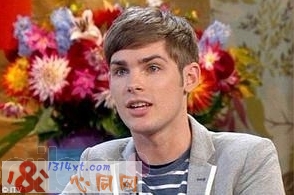 《橡树镇》帅哥演员理查森公开性倾是同性恋 《橡树镇》帅哥演员理查森公开性倾是同性恋