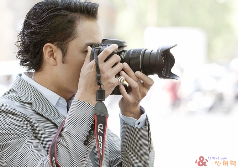 明道首部写真集《明道Starto罗马诱惑》