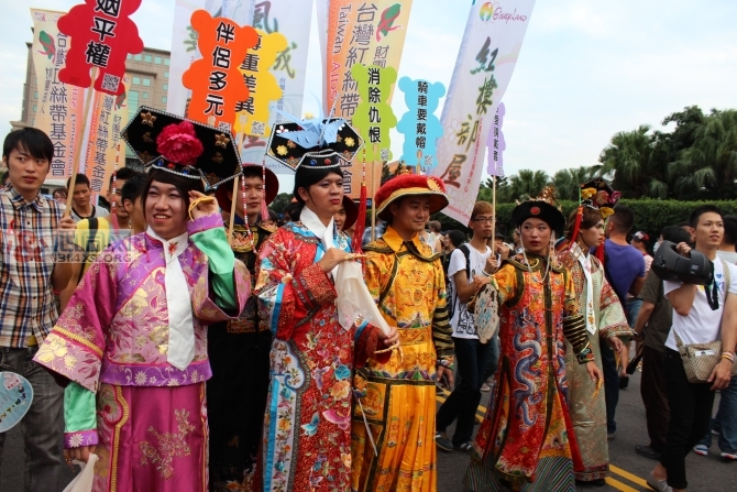 ʵ2012̨ͬ־ 洩Խɧ