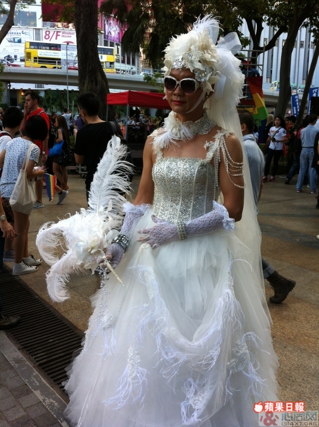 星光熠熠艺人撑场第四届香港同志游行