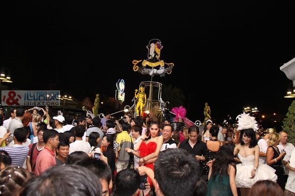 ̩ŵTiffany’s Show 