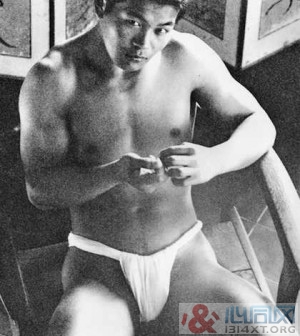 同志情色文化摄影祖师矢头保的同性刚阳美 同志情色文化摄影祖师矢头保的同性刚阳美