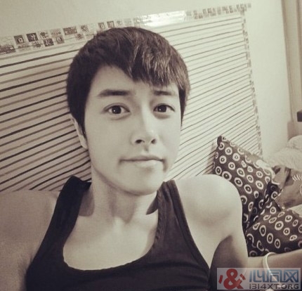 帅过吴彦祖?福建农大帅T邢雅晨微博爆红