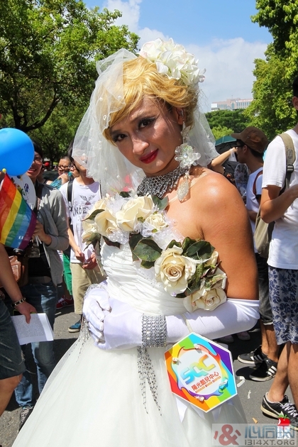 骚肌肉露屁屁!第四届高雄同志大游行超吸睛 骚肌肉露屁屁!第四届高雄同志大游行超吸睛