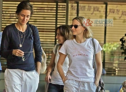 出柜影后福斯特恋上女同名嘴艾伦前女友