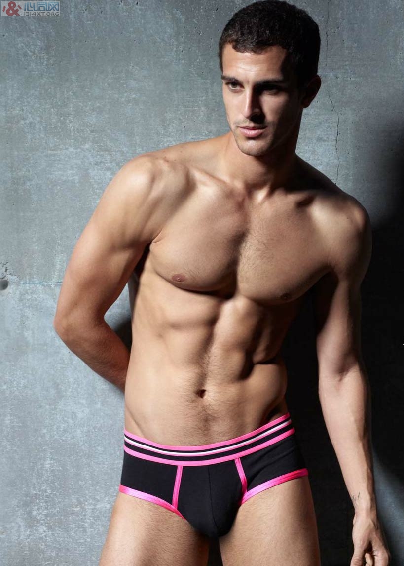 Armani ģClint Mauro(·ë¬)