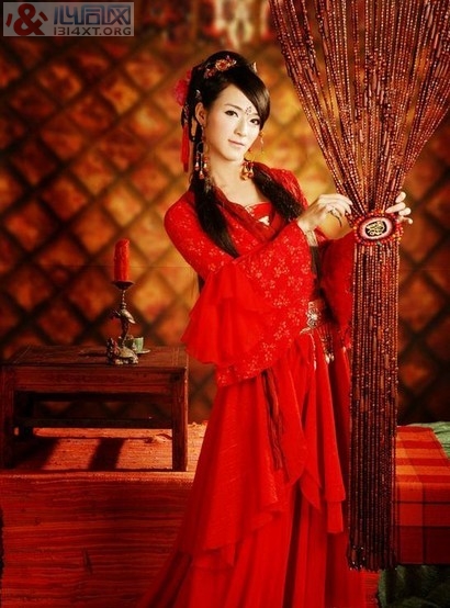 аŮװ׳ơα δͬ־